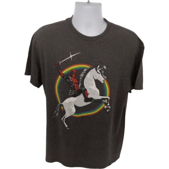 Marvel Deadpool Riding Unicorn Rainbow Gray Graphic T-Shirt Adult Size Large - Picture 1 of 11